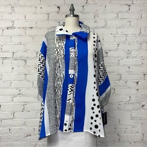 2266 Yushi Patterned Button-Up Tunic - Blue